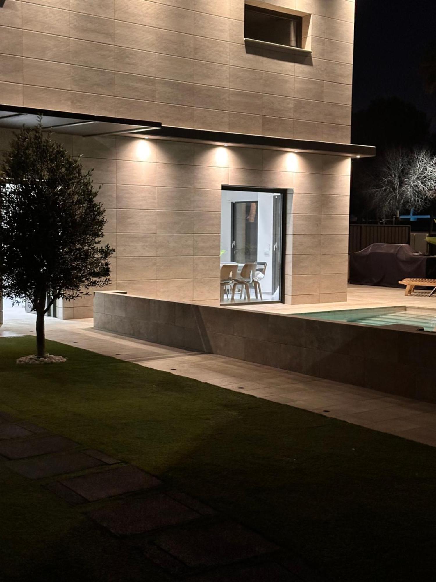 Shome Vilanova i la Geltrú Exterior foto